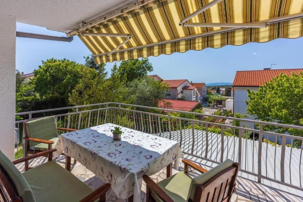 Apartment Kreso Пунат Екстериор снимка